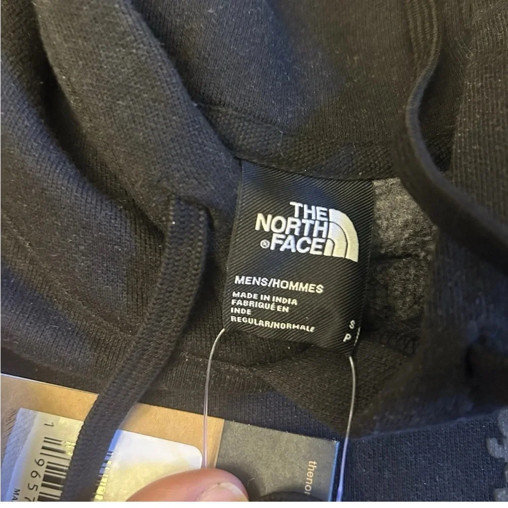 The North Face Men’s Garment Dye Hoodie Pullover (US, Small, Regular Black New